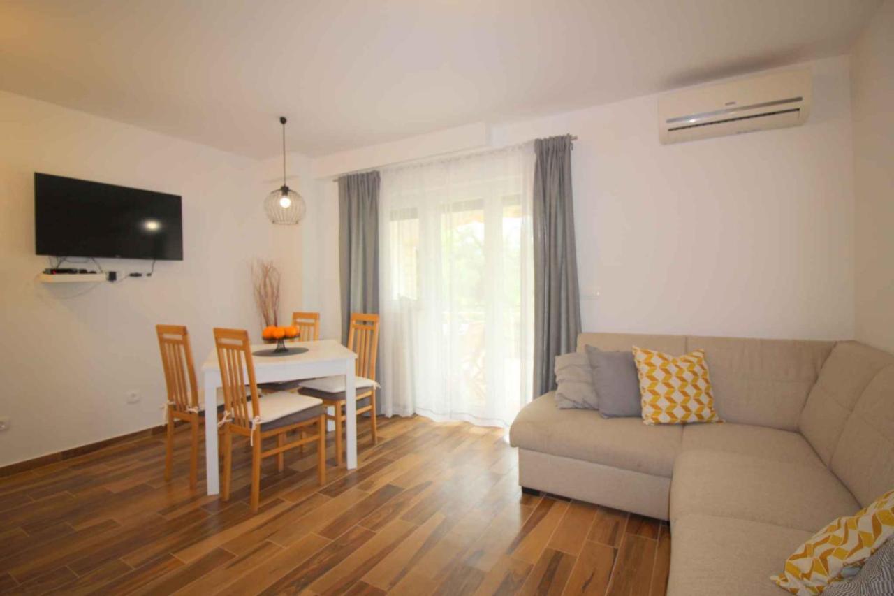 Apartments In Porec/Istrien 9923 Dış mekan fotoğraf